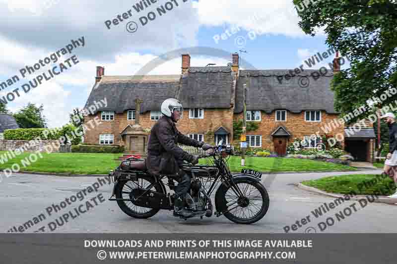 Vintage motorcycle club;eventdigitalimages;no limits trackdays;peter wileman photography;vintage motocycles;vmcc banbury run photographs